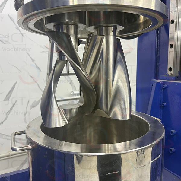 Propellant Vertical Kneader