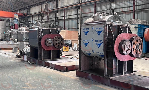 industrial sigma mixer for high viscosity damping plate